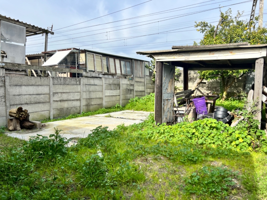 2 Bedroom Property for Sale in Peerless Park West Western Cape